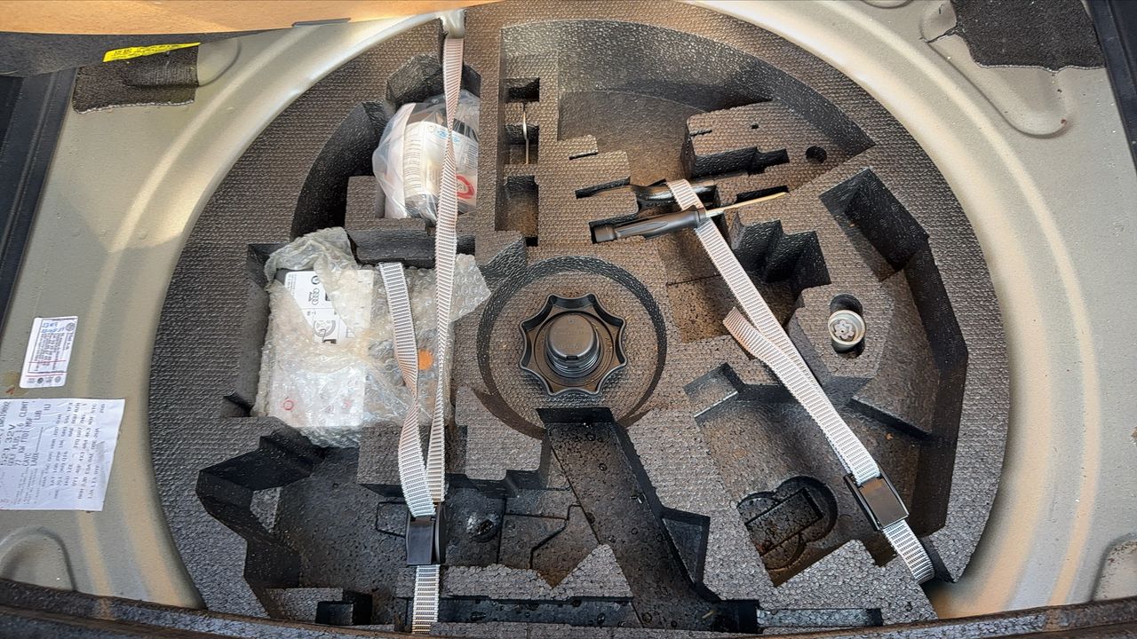 Photo de la roue de secours 1