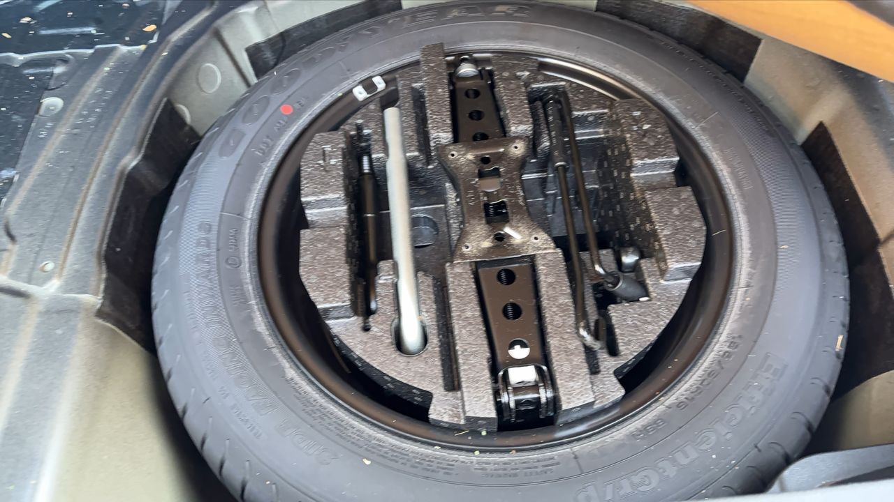 Photo de la roue de secours 1