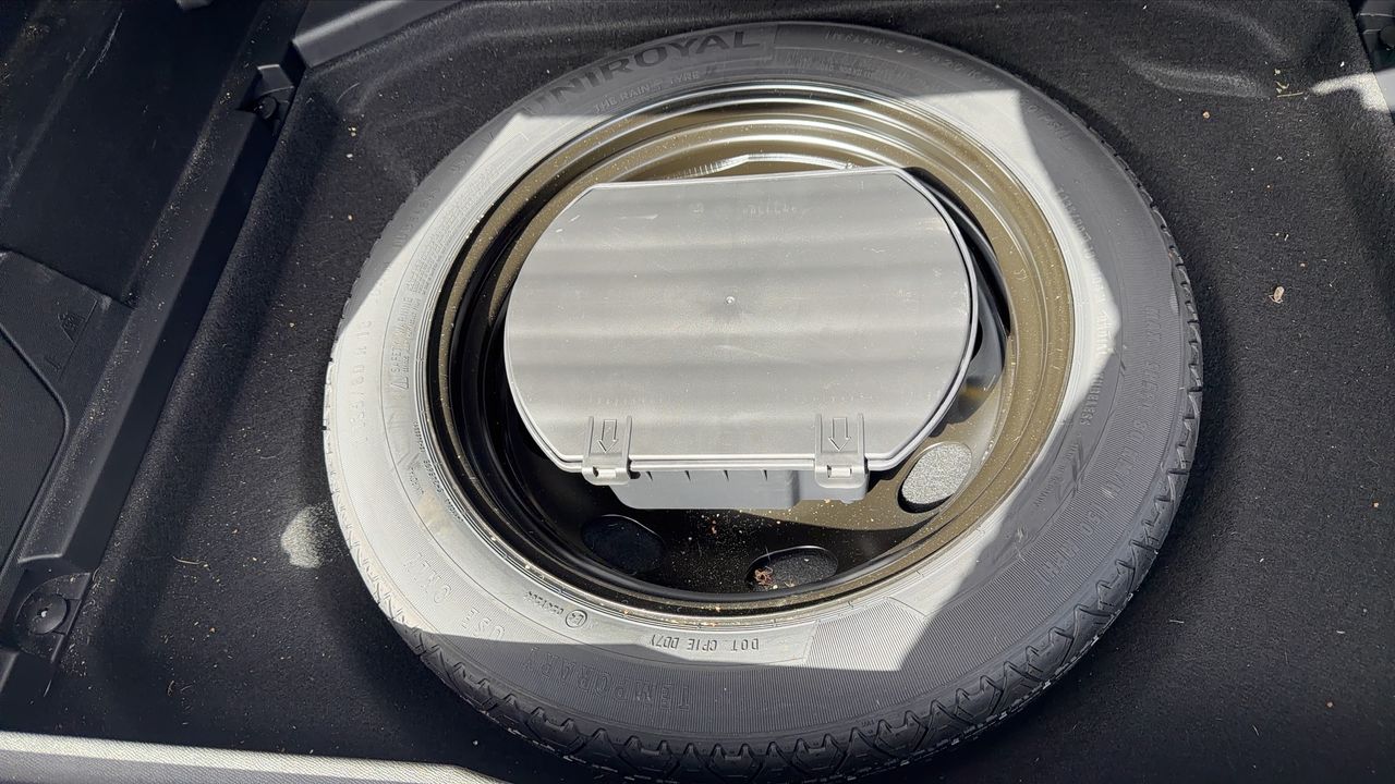 Photo de la roue de secours 1