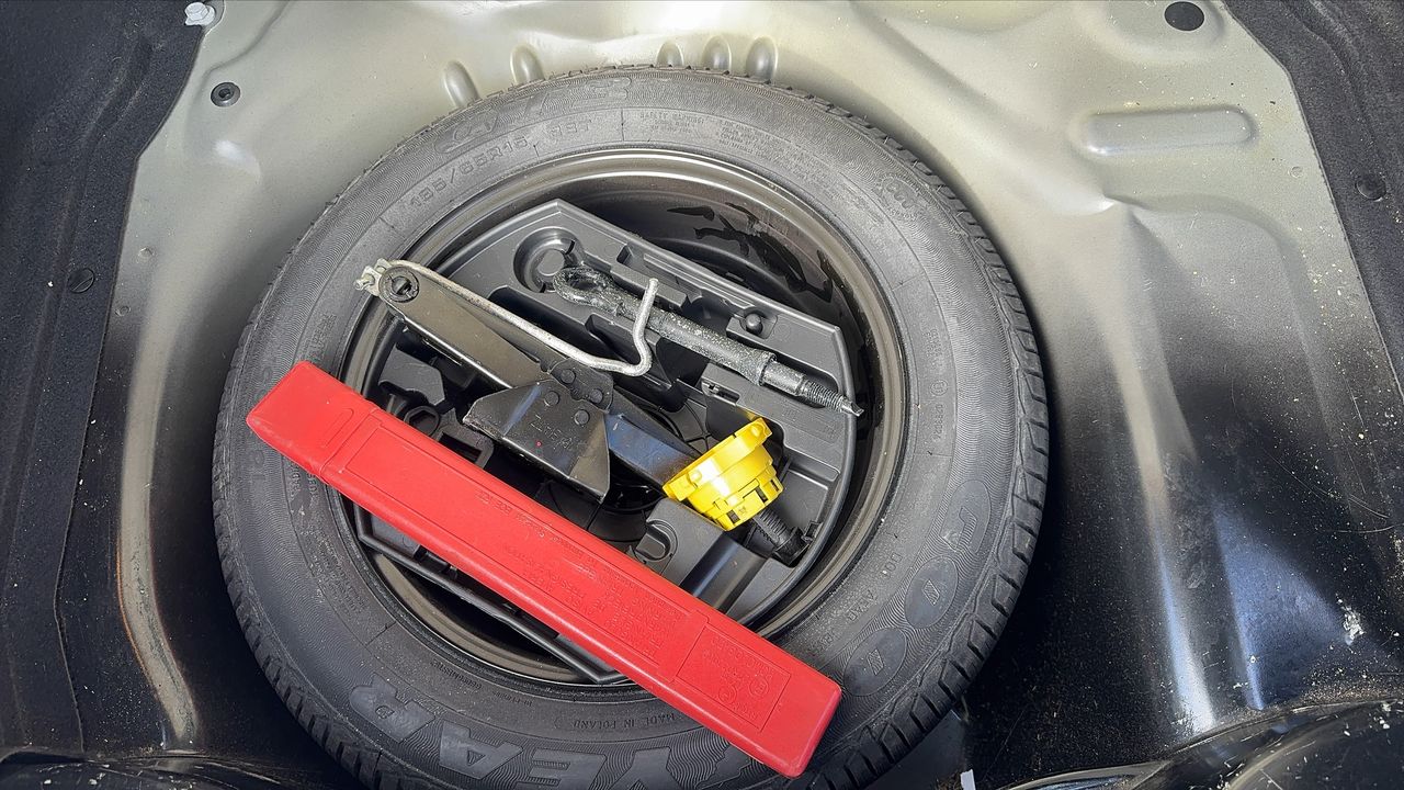 Photo de la roue de secours 1