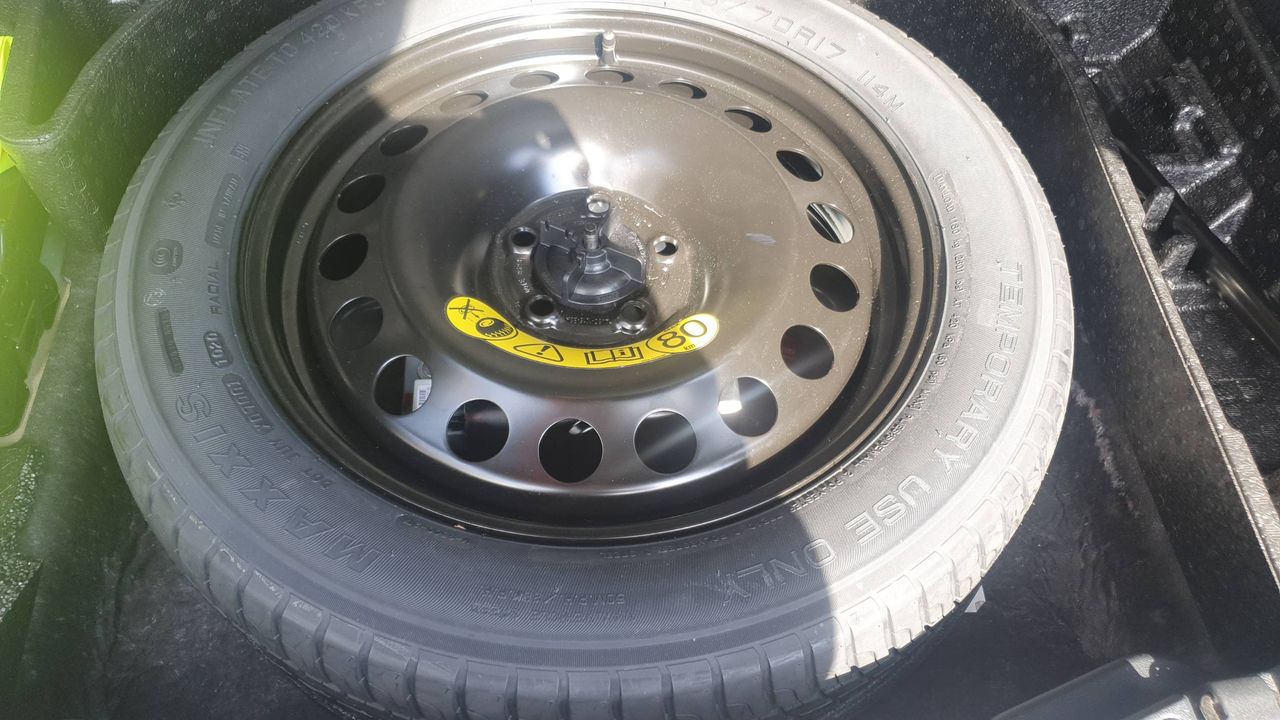 Photo de la roue de secours 1