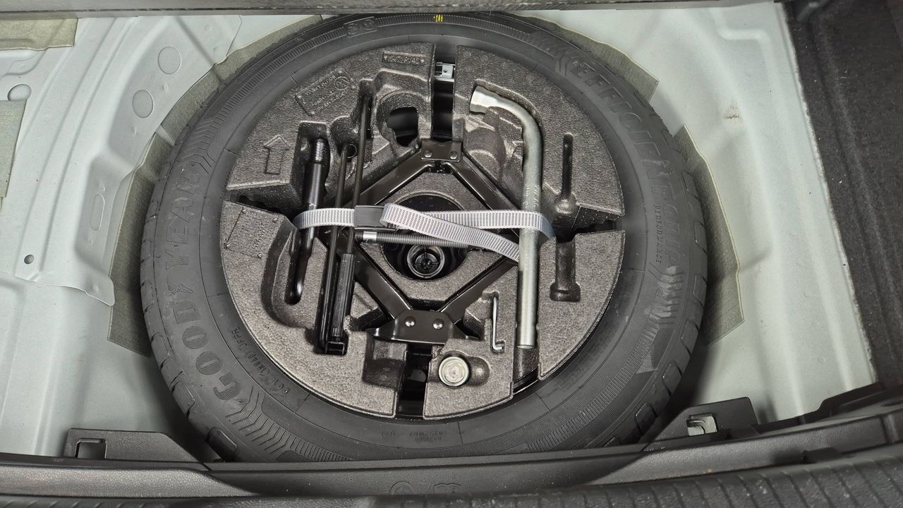 Photo de la roue de secours 1