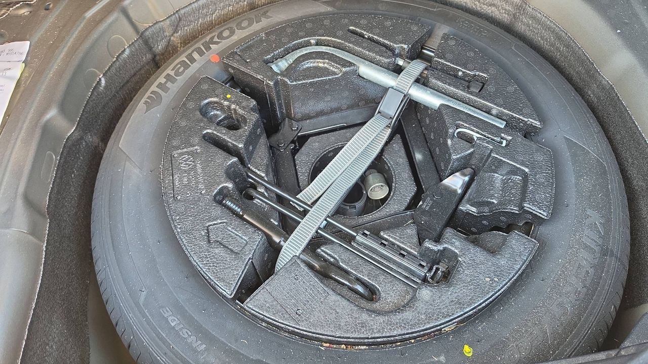 Photo de la roue de secours 1