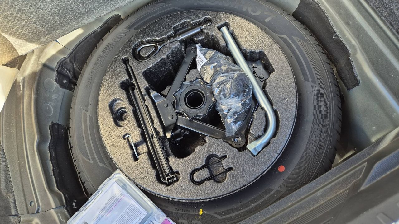 Photo de la roue de secours 1