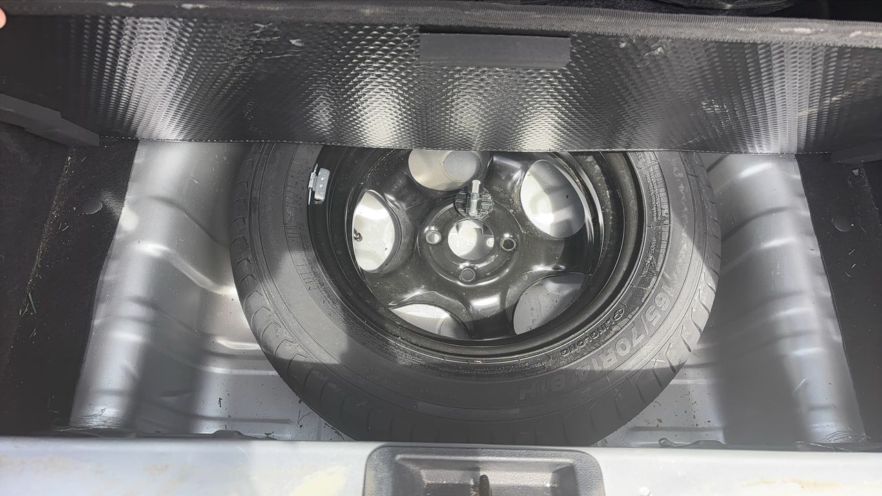 Photo de la roue de secours 1