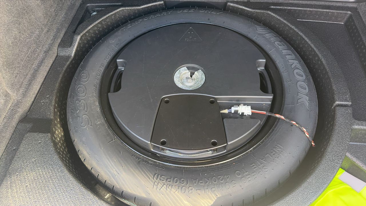 Photo de la roue de secours 1