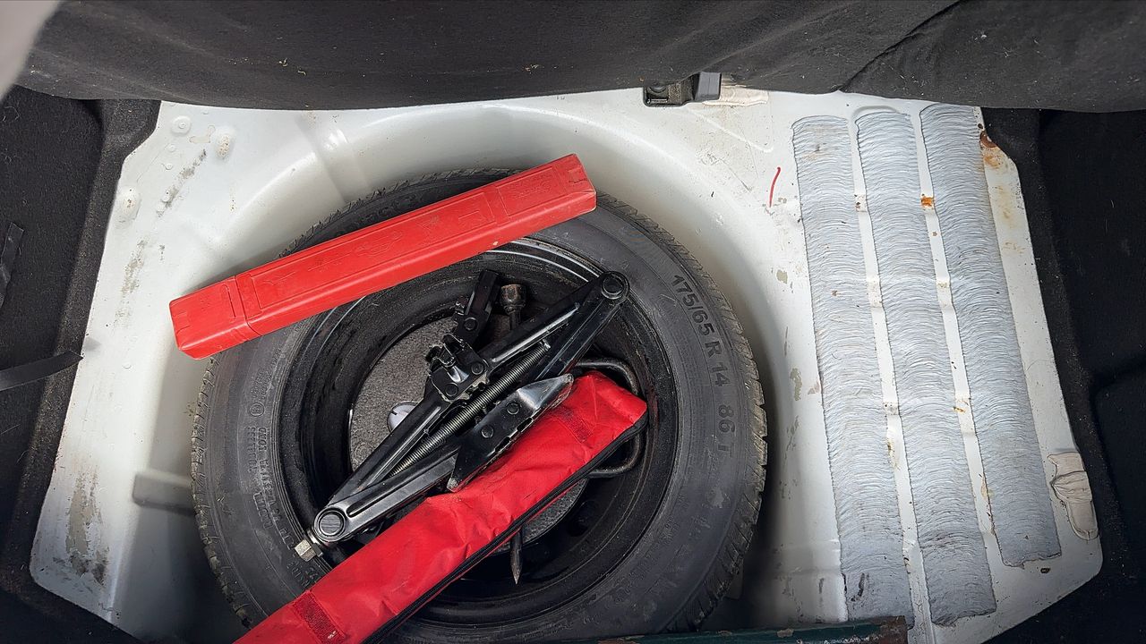Photo de la roue de secours 1