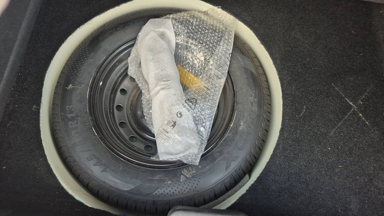 Photo de la roue de secours 1