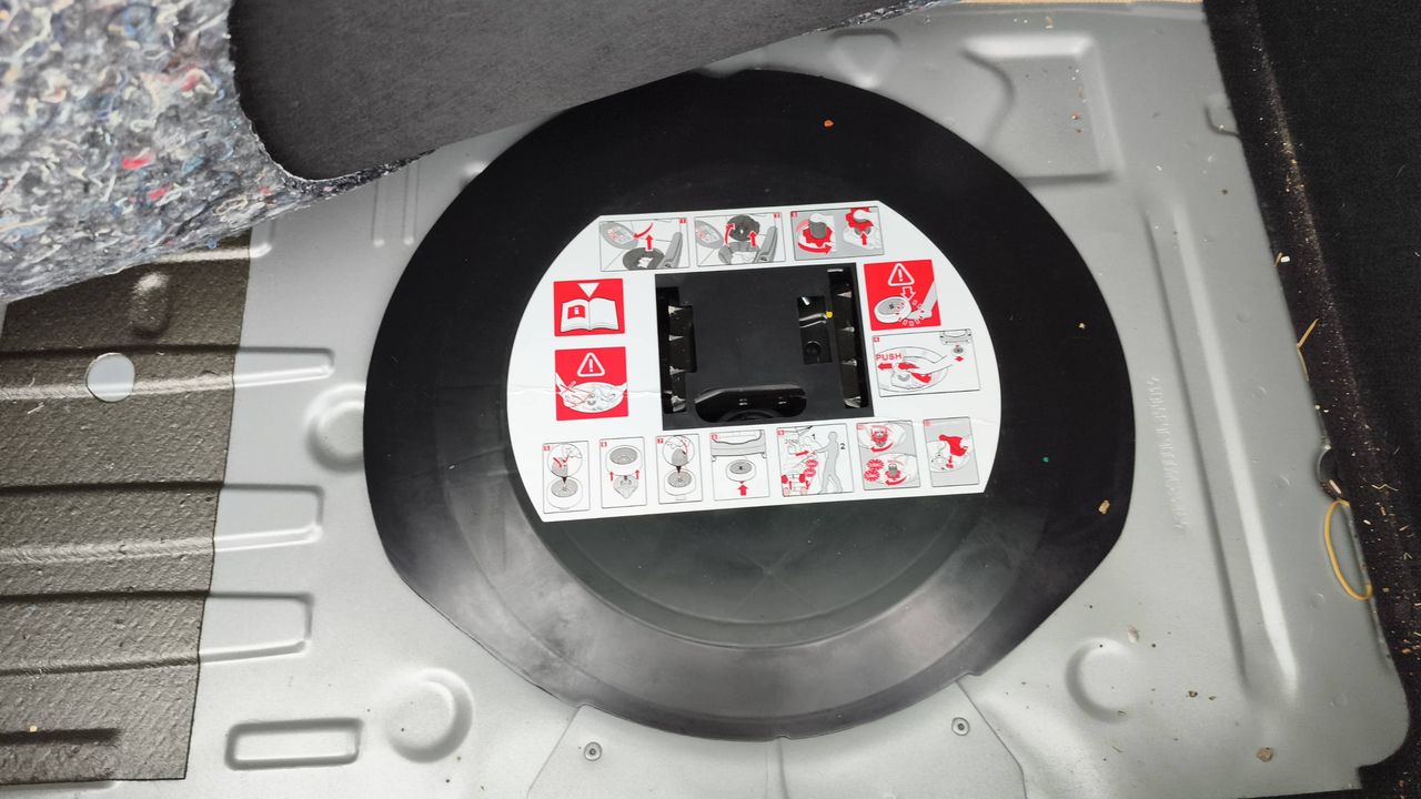 Photo de la roue de secours 1