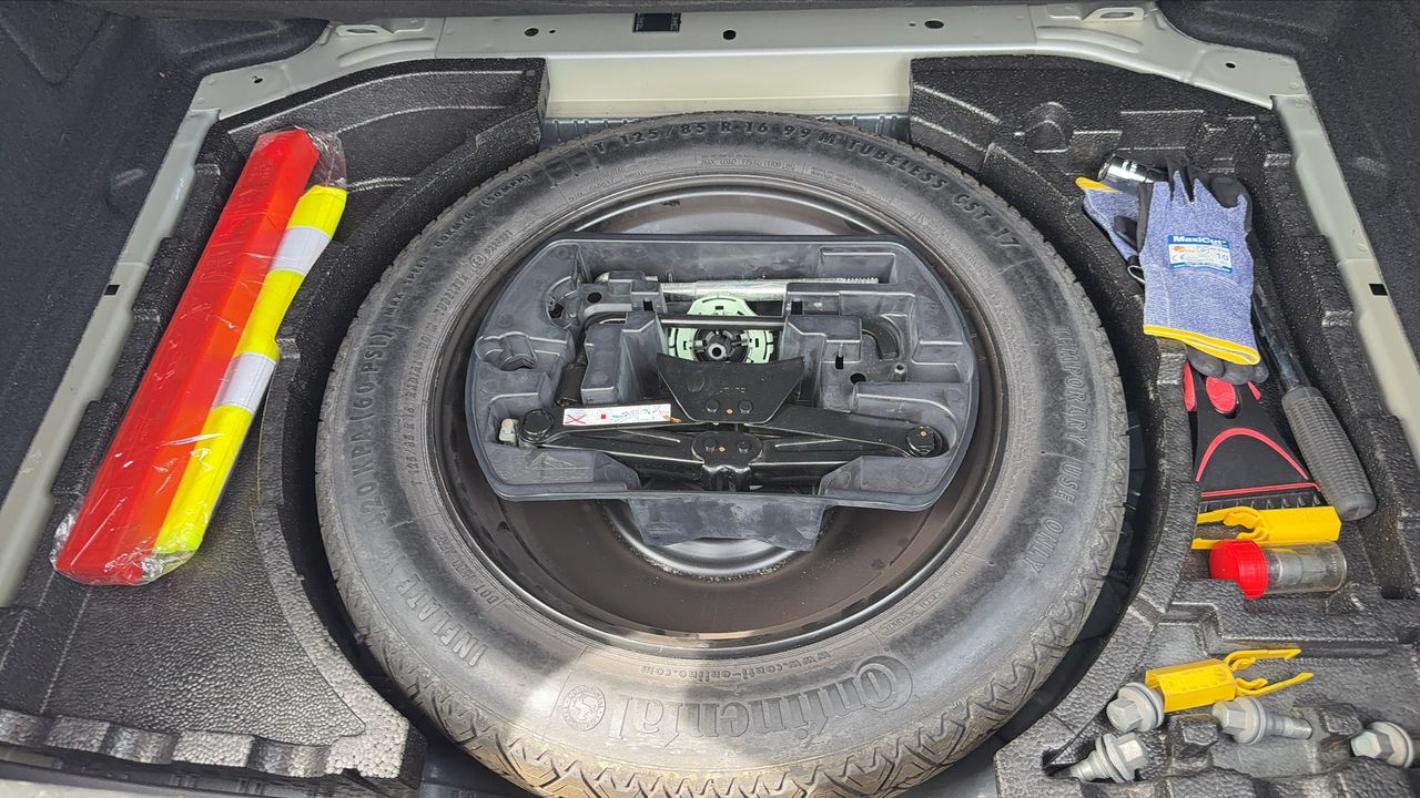 Photo de la roue de secours 1