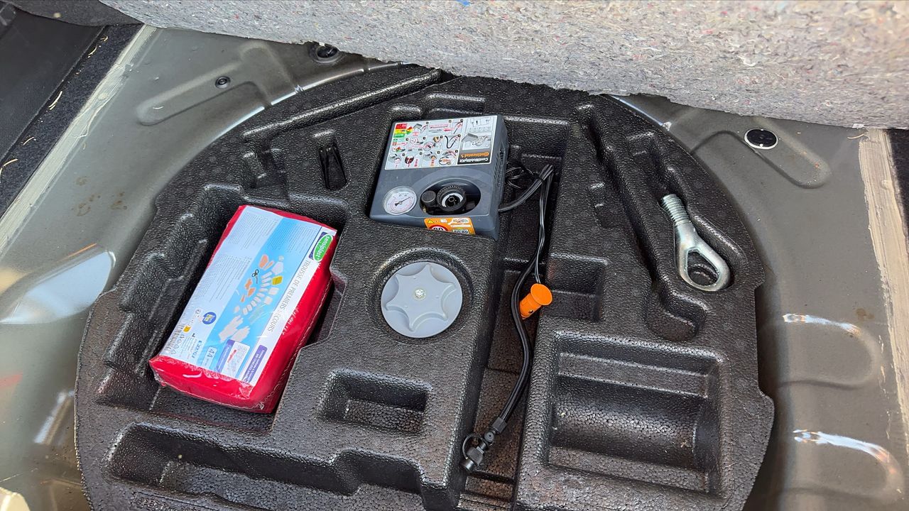 Photo de la roue de secours 1