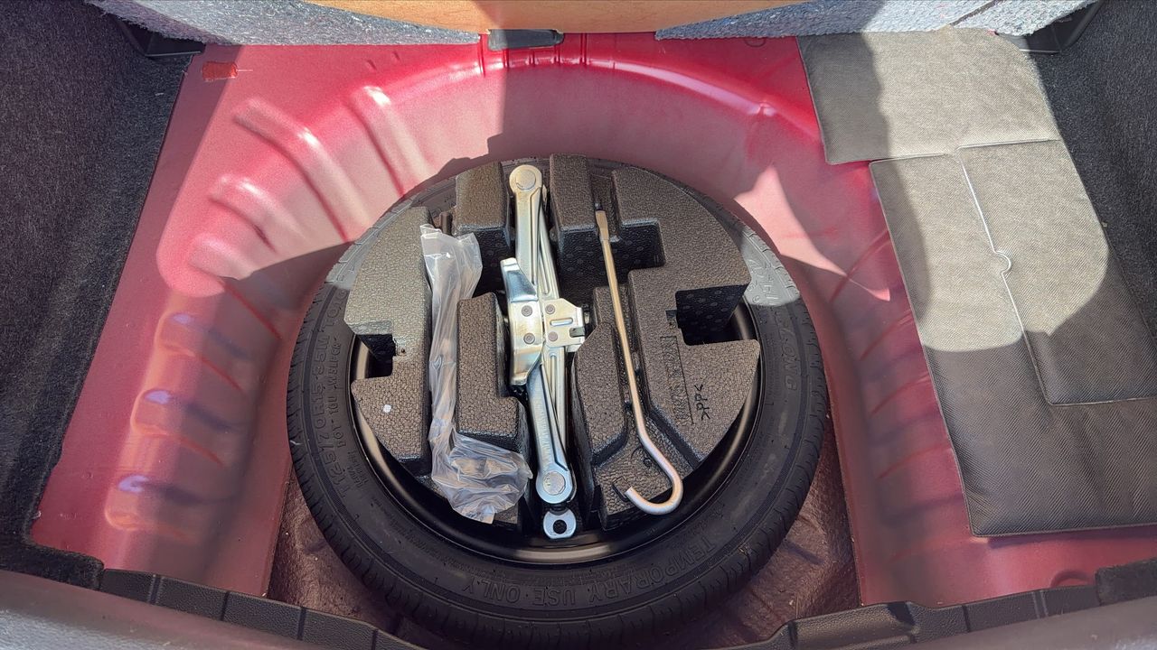 Photo de la roue de secours 1