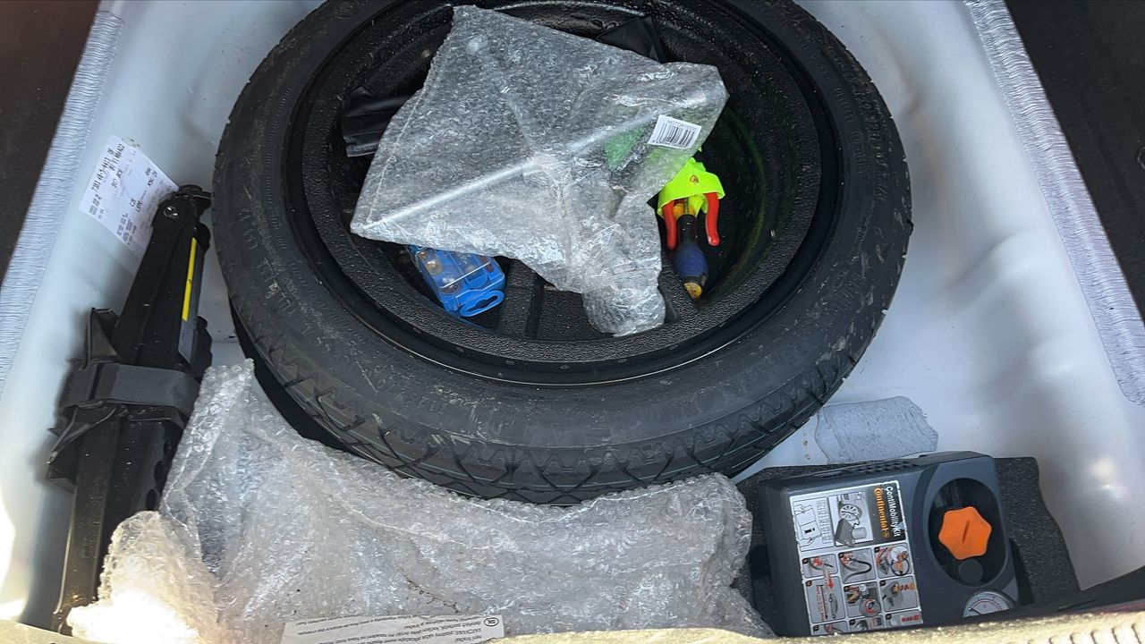 Photo de la roue de secours 1