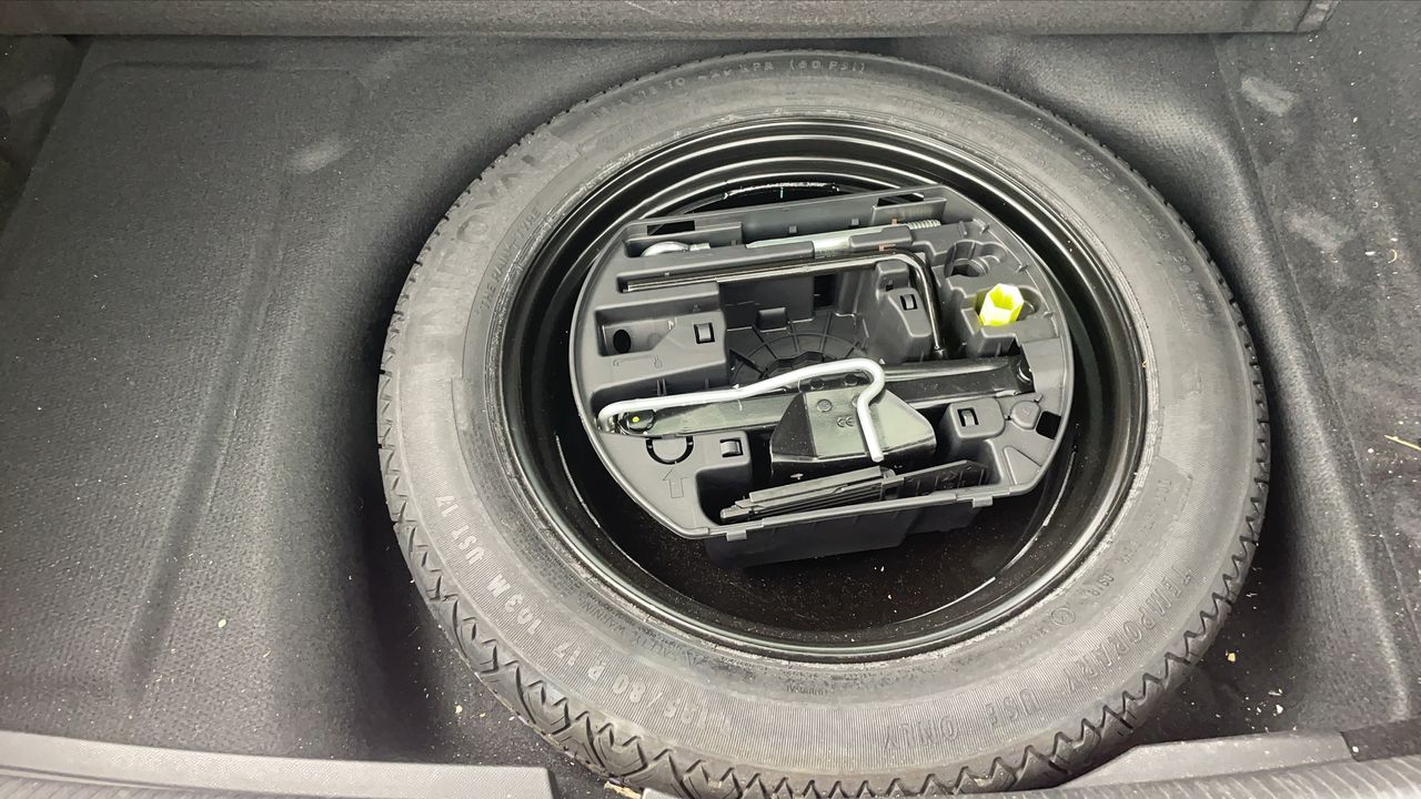 Photo de la roue de secours 1