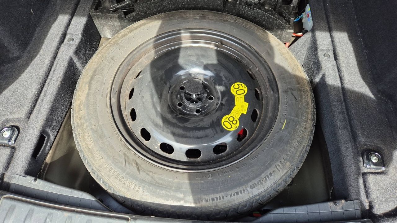 Photo de la roue de secours 1