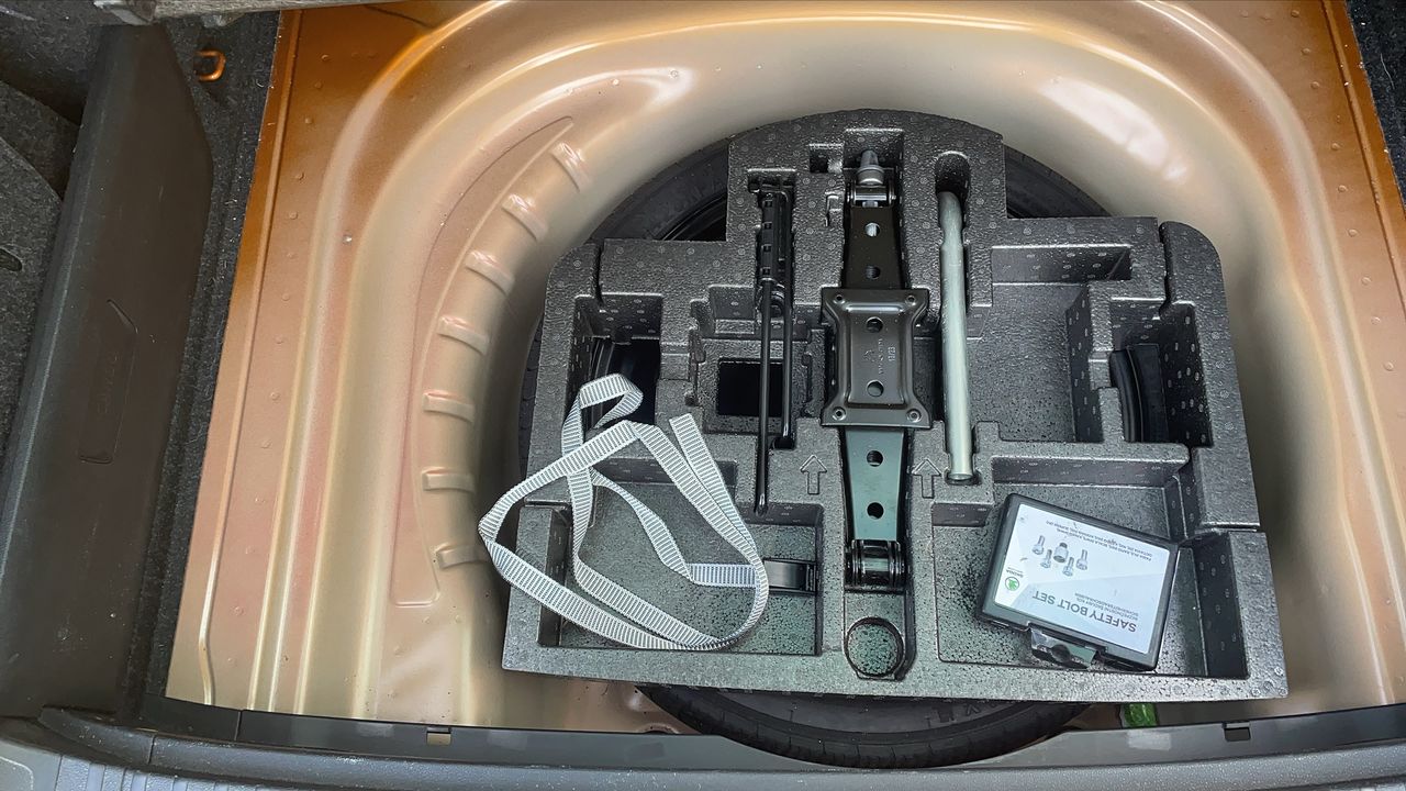 Photo de la roue de secours 1