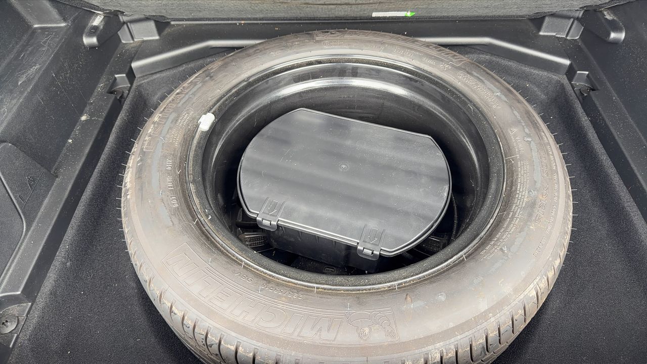 Photo de la roue de secours 1