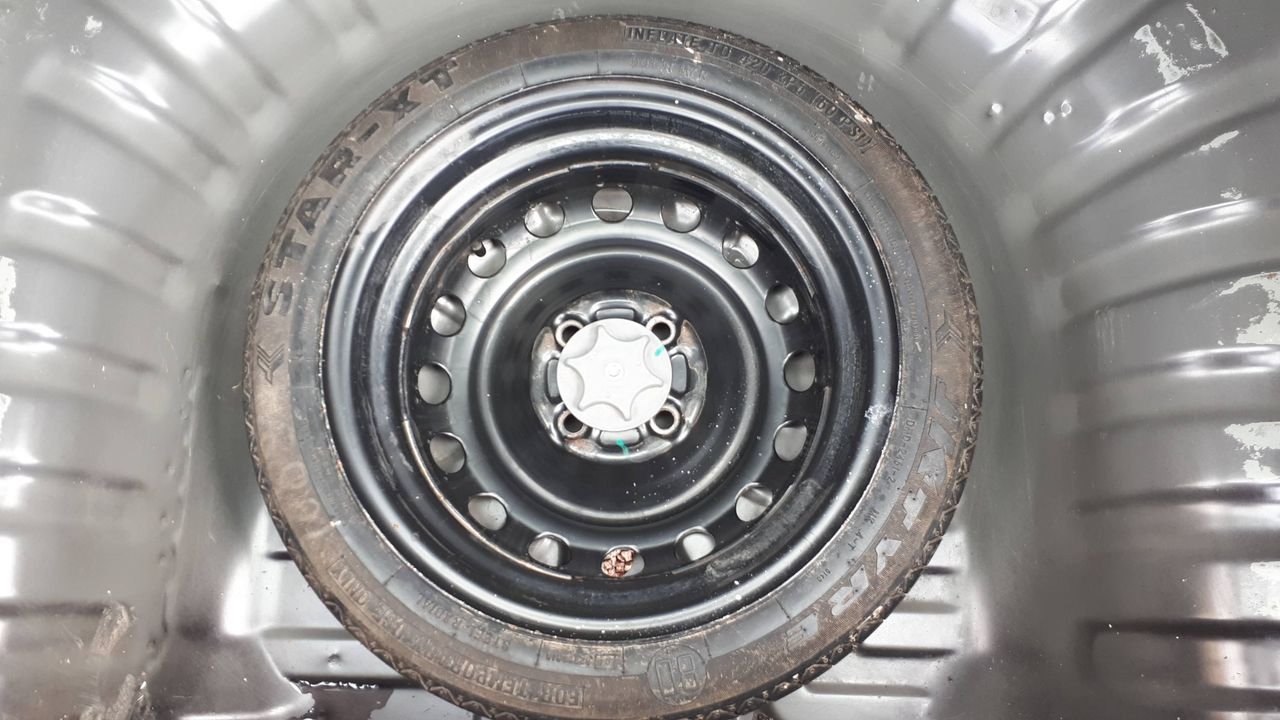 Photo de la roue de secours 1