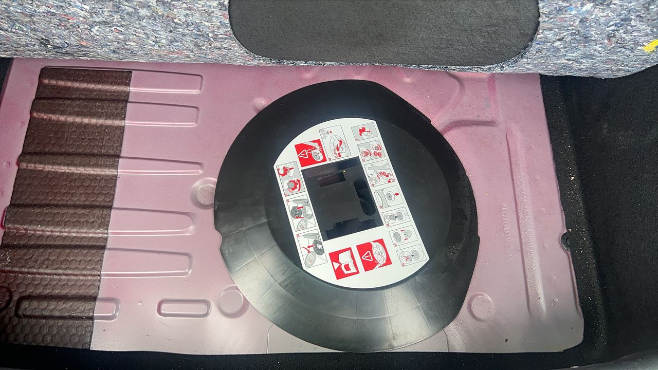 Photo de la roue de secours 1