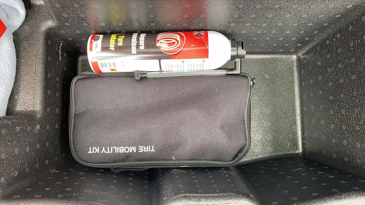Photo de la roue de secours 1