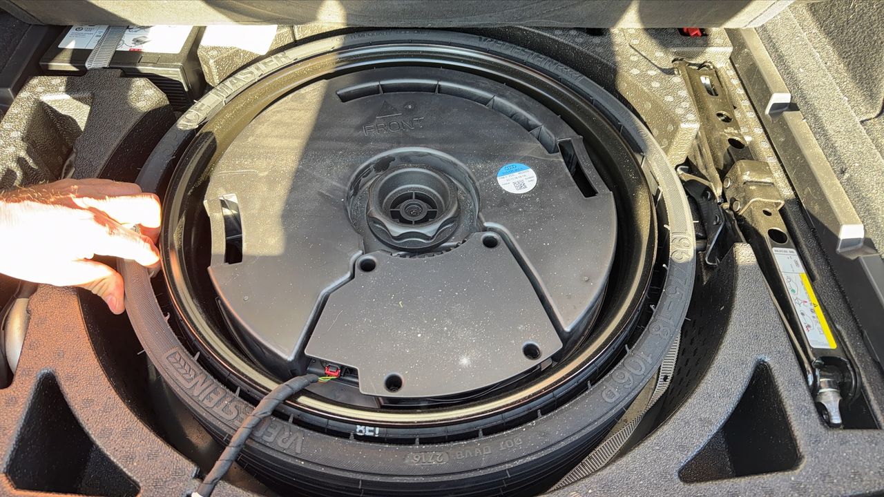 Photo de la roue de secours 1