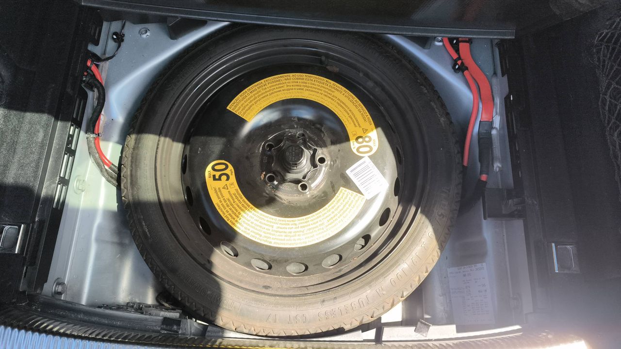 Photo de la roue de secours 1