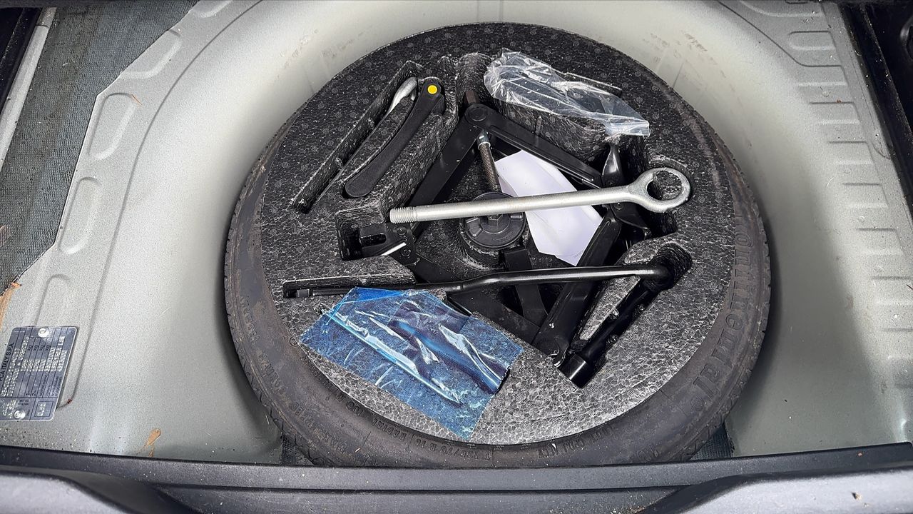 Photo de la roue de secours 1