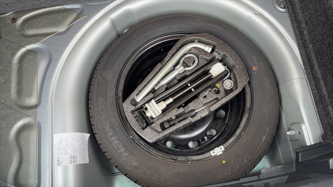 Photo de la roue de secours 1