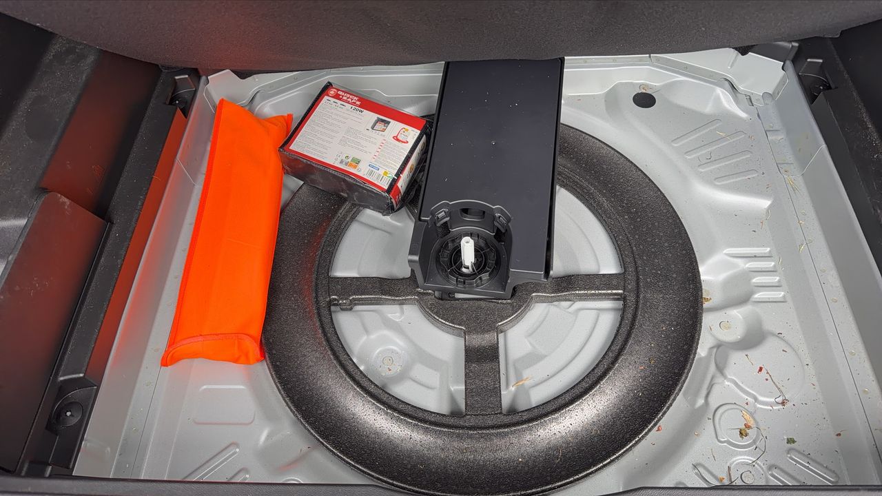 Photo de la roue de secours 1