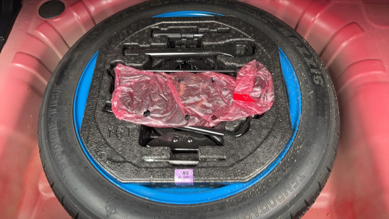Photo de la roue de secours 1