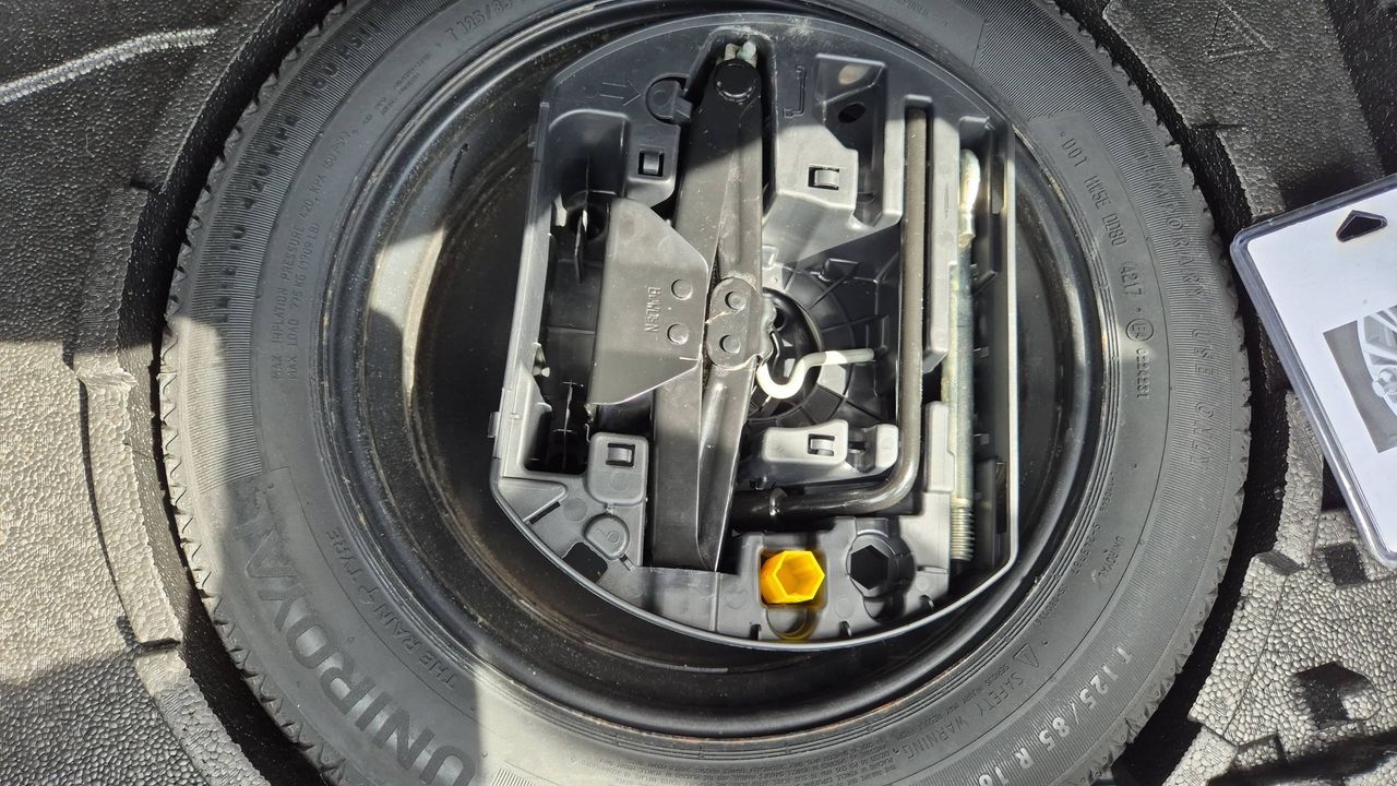 Photo de la roue de secours 1