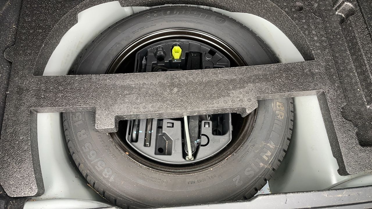 Photo de la roue de secours 1