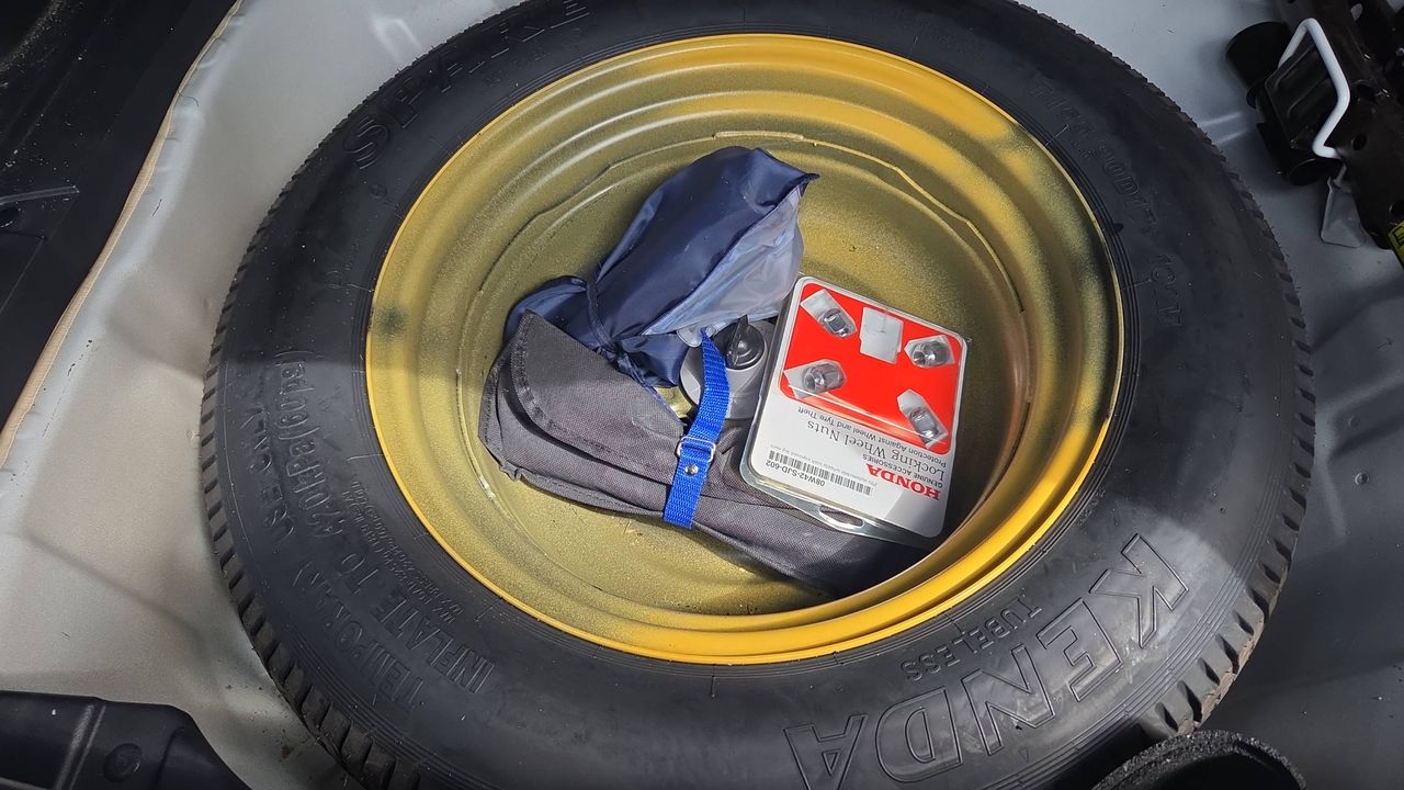 Photo de la roue de secours 1