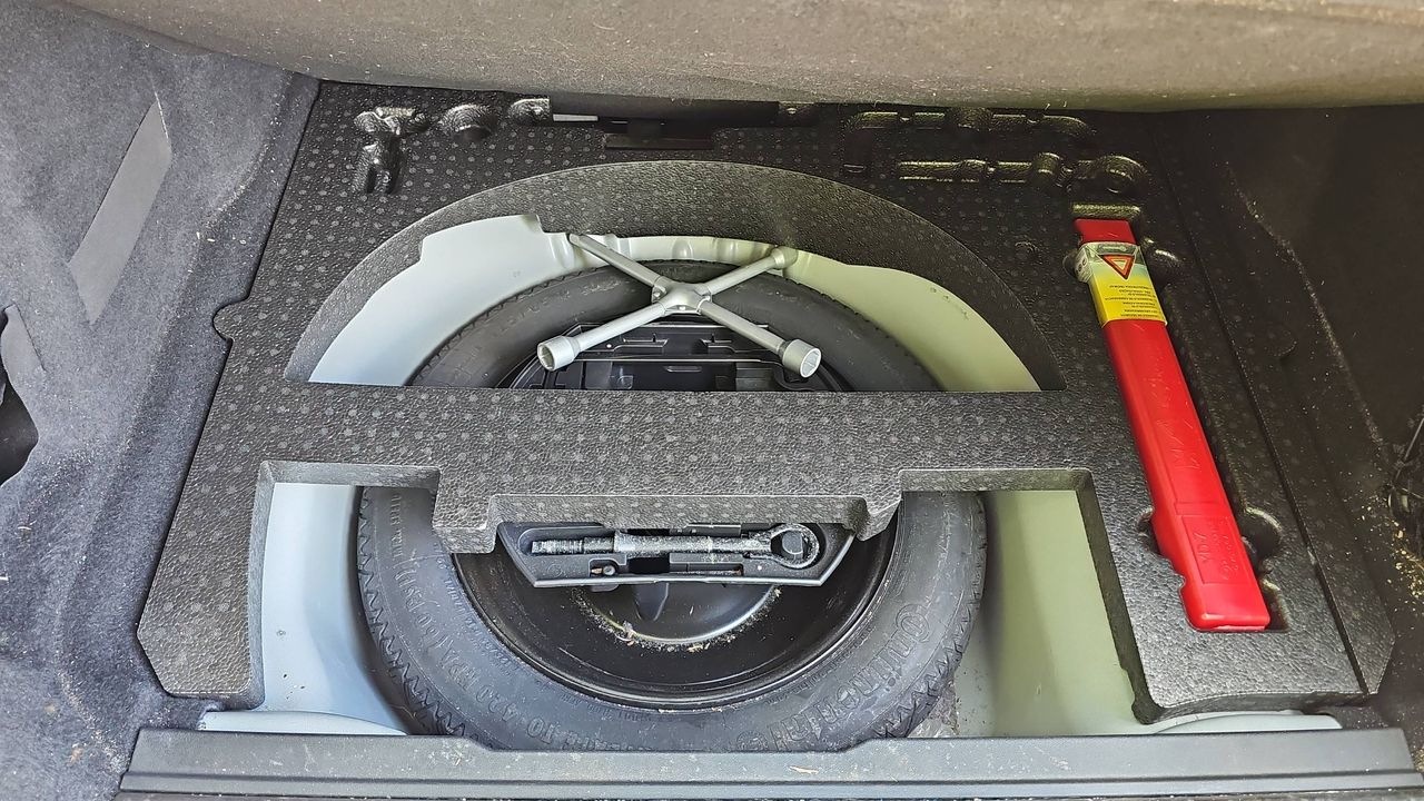 Photo de la roue de secours 1