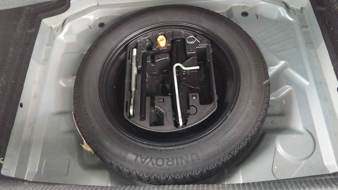 Photo de la roue de secours 1