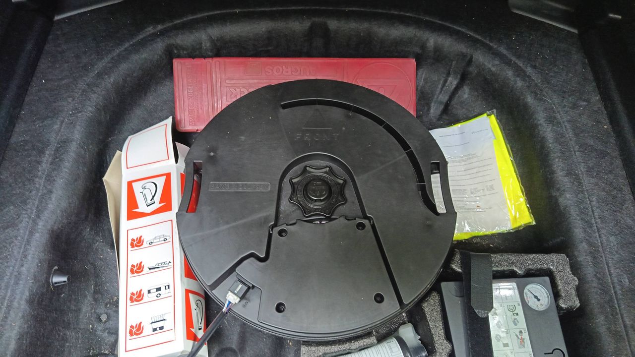 Photo de la roue de secours 1