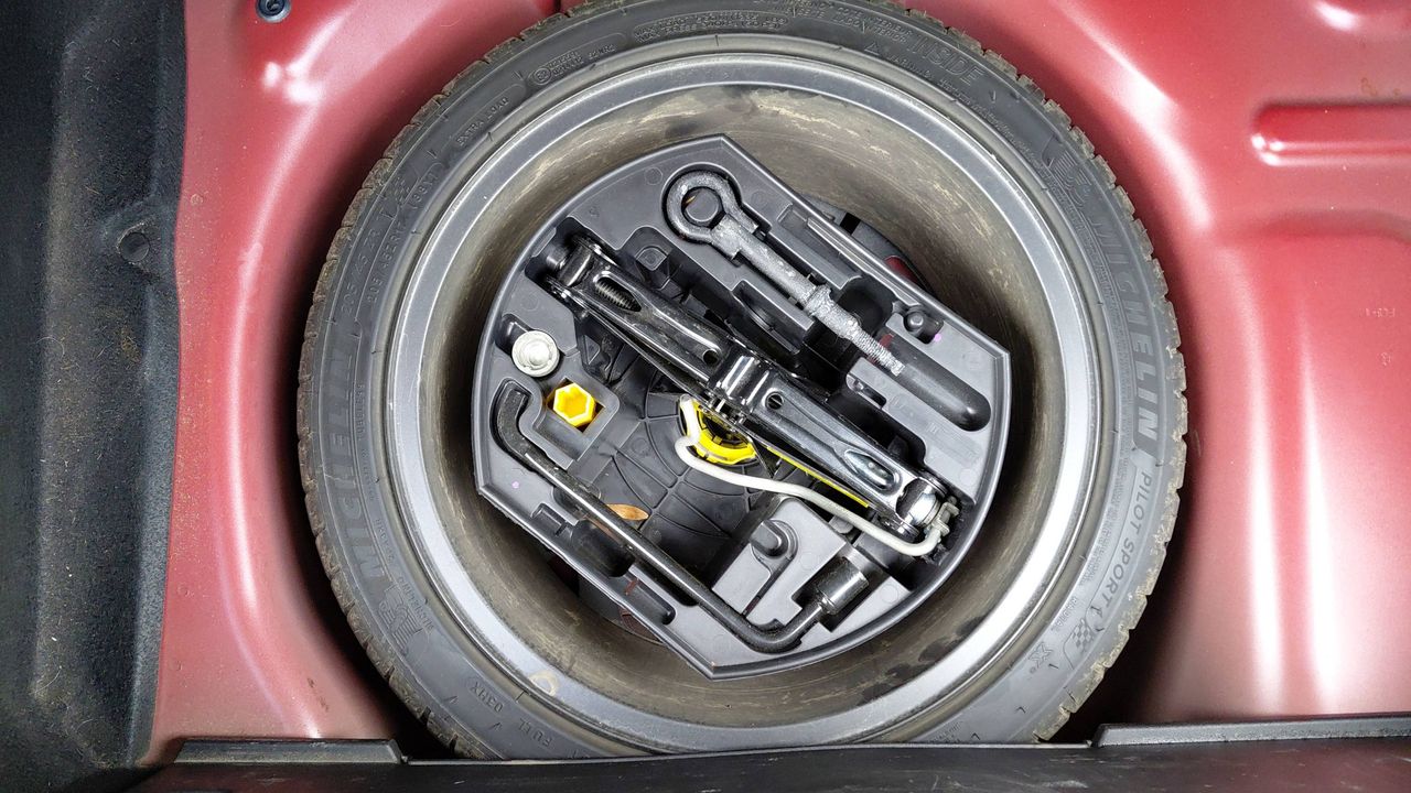 Photo de la roue de secours 1