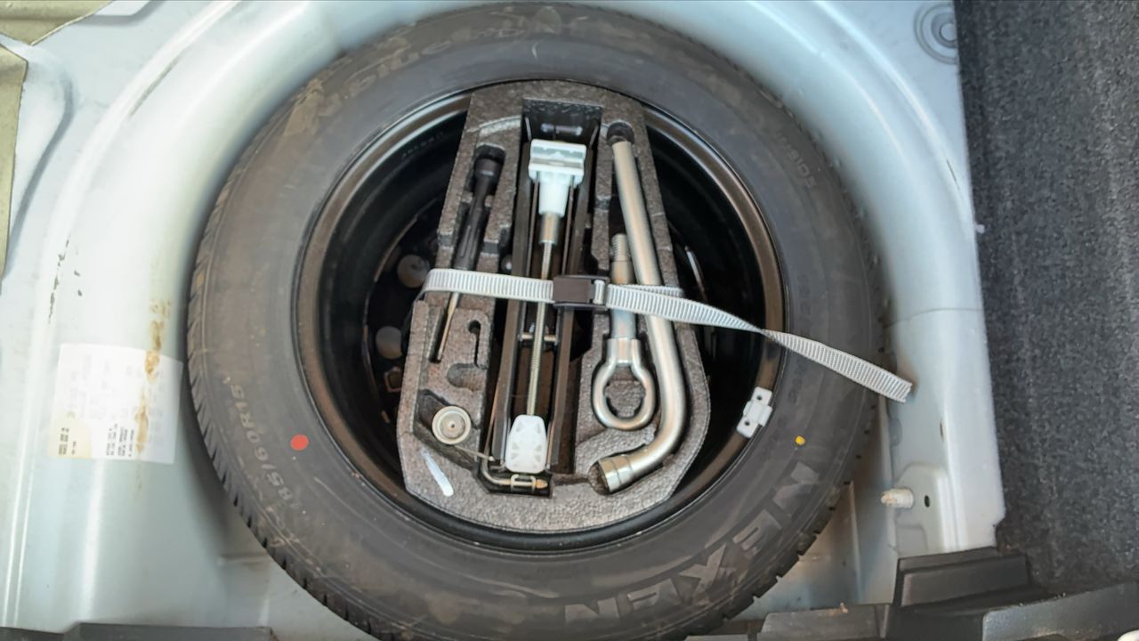 Photo de la roue de secours 1