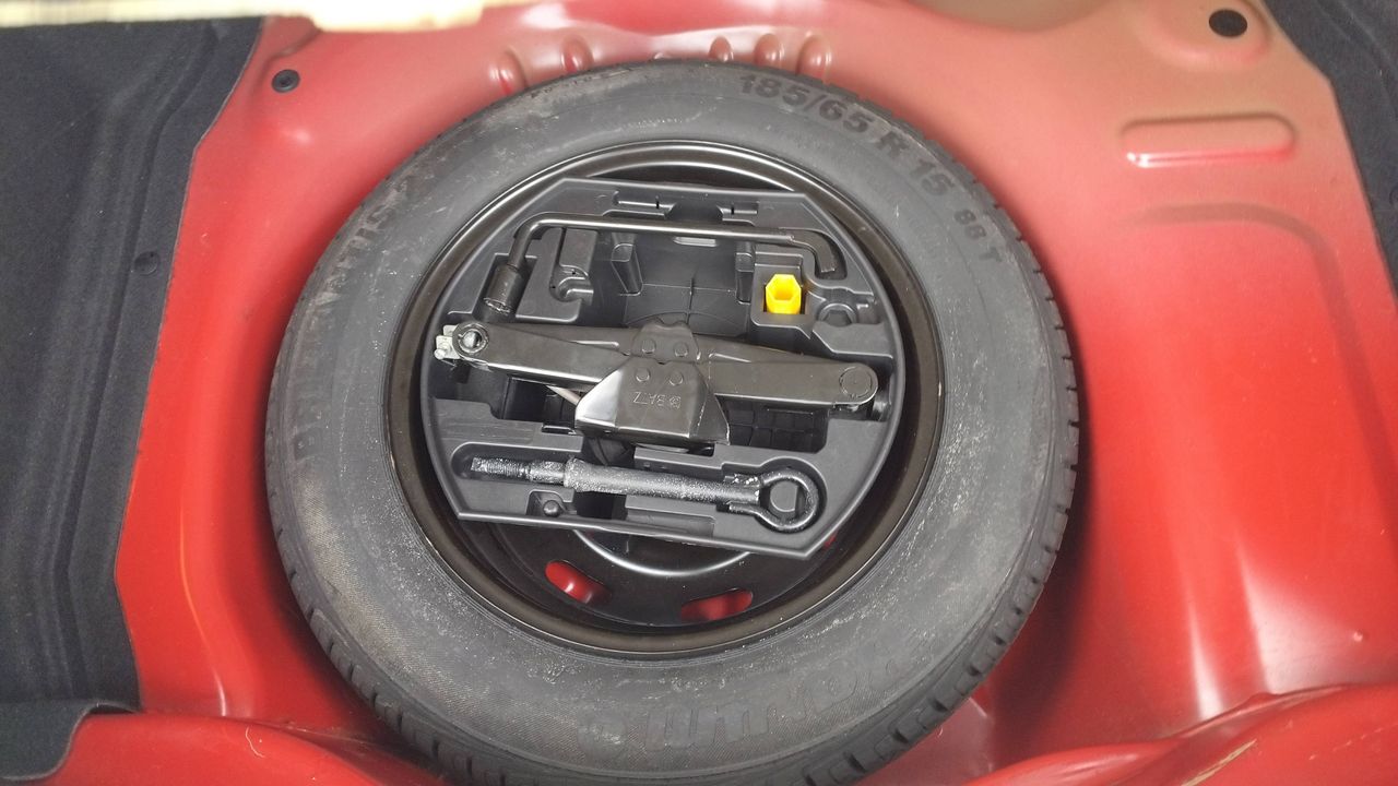 Photo de la roue de secours 1