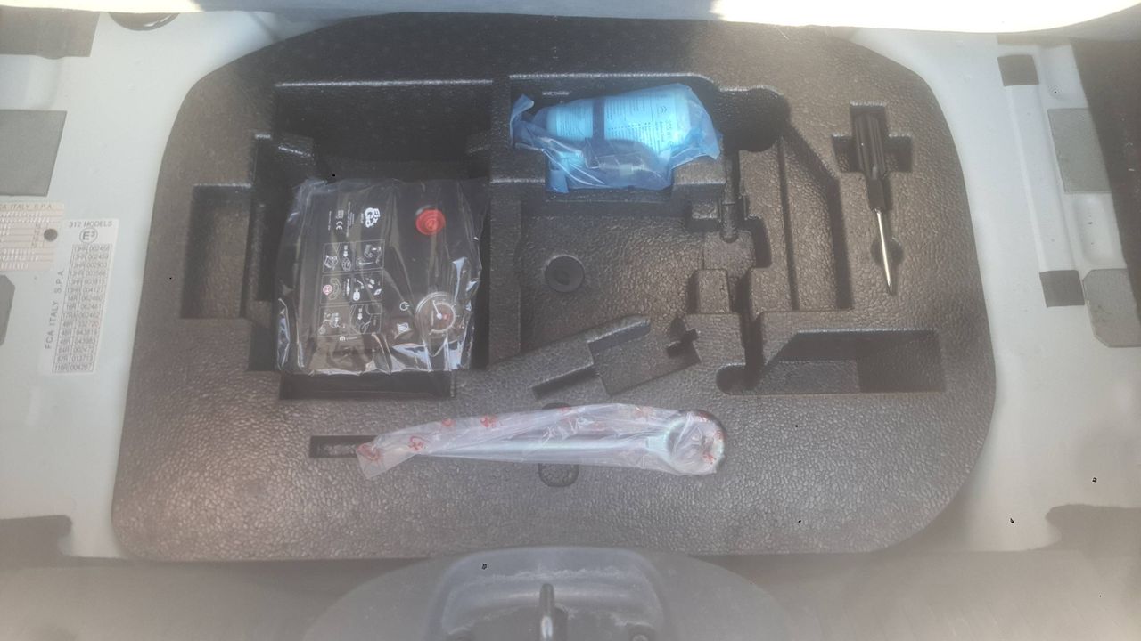 Photo de la roue de secours 1