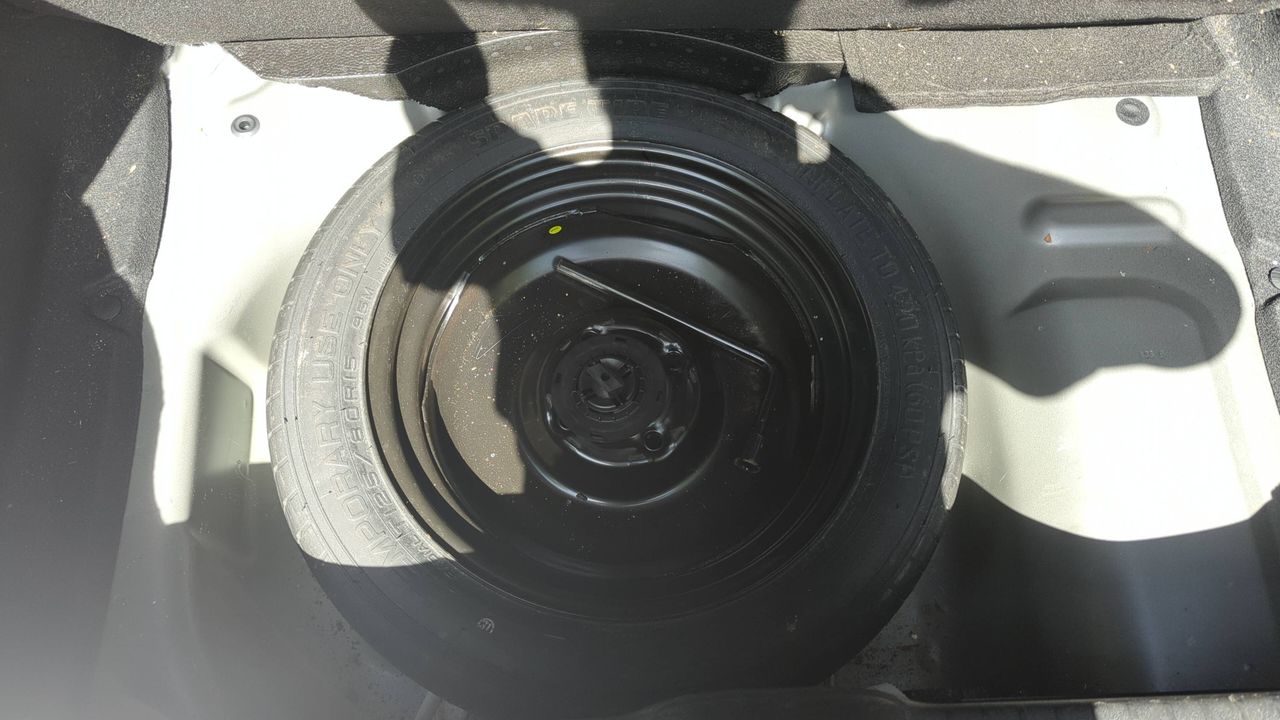 Photo de la roue de secours 1
