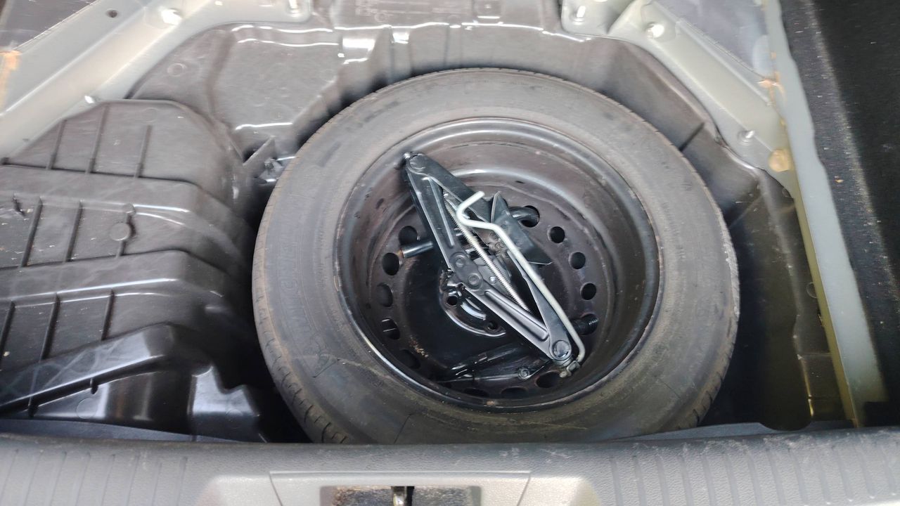 Photo de la roue de secours 1