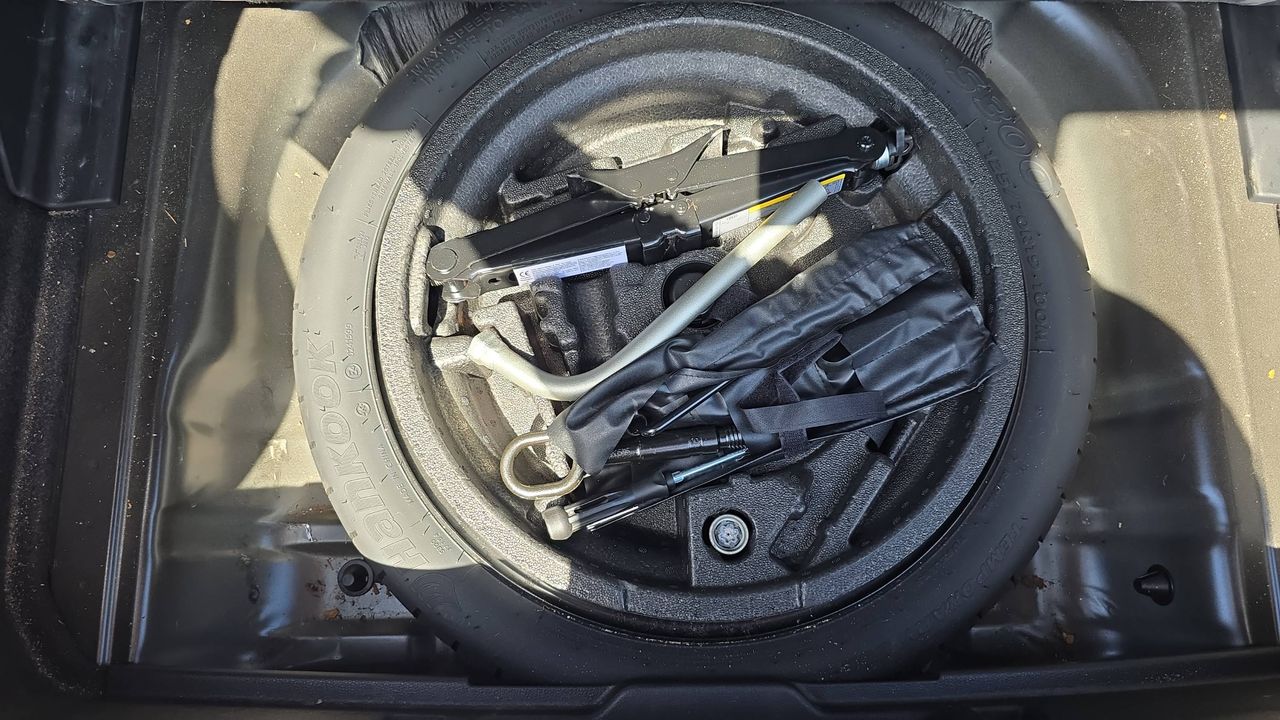 Photo de la roue de secours 1