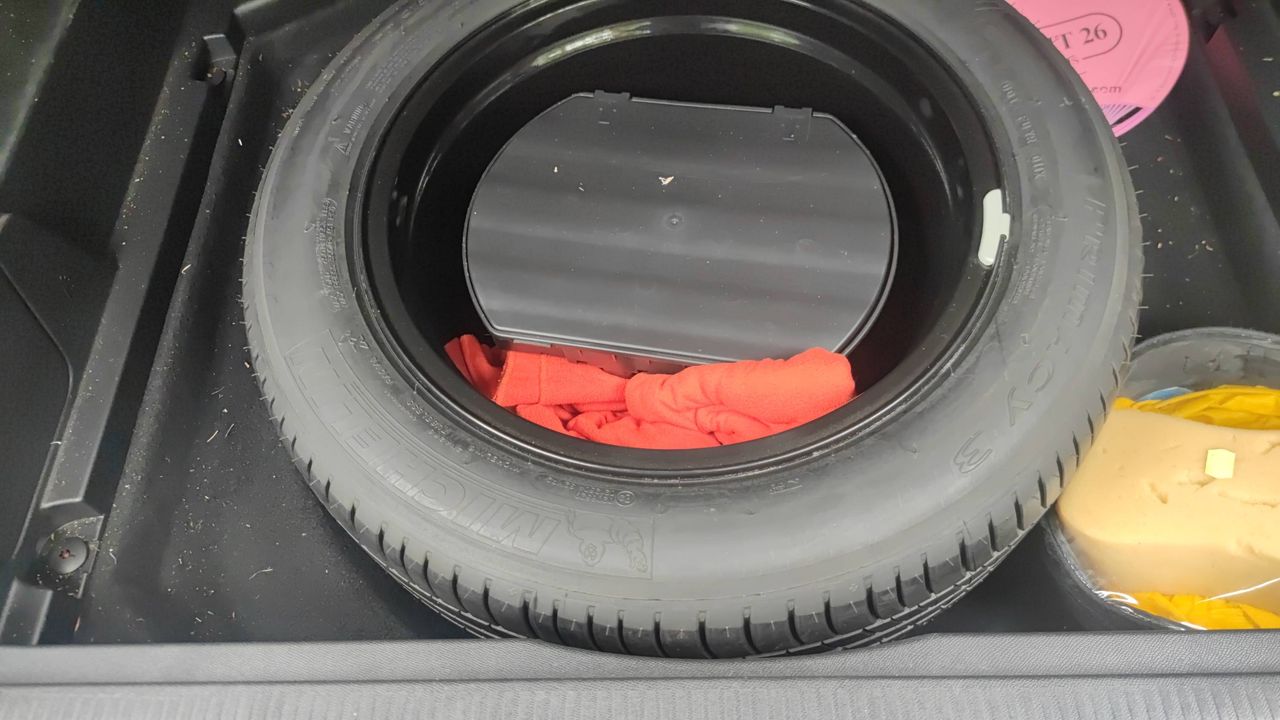 Photo de la roue de secours 1