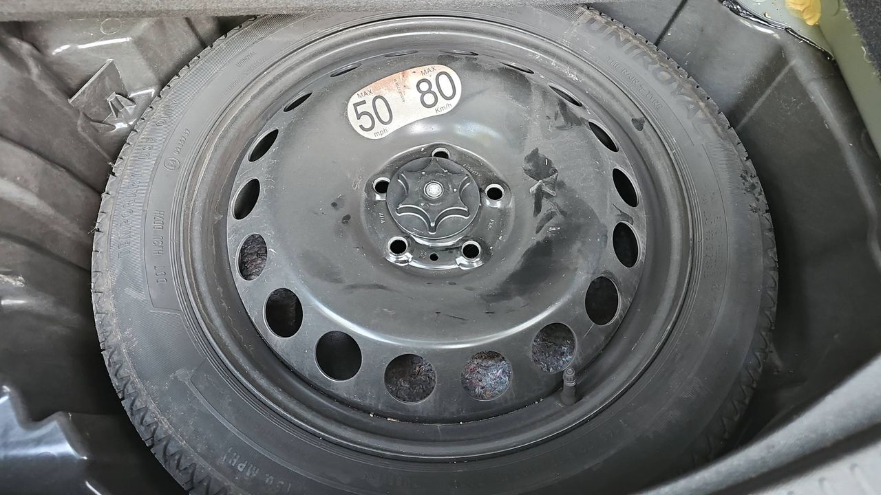 Photo de la roue de secours 1