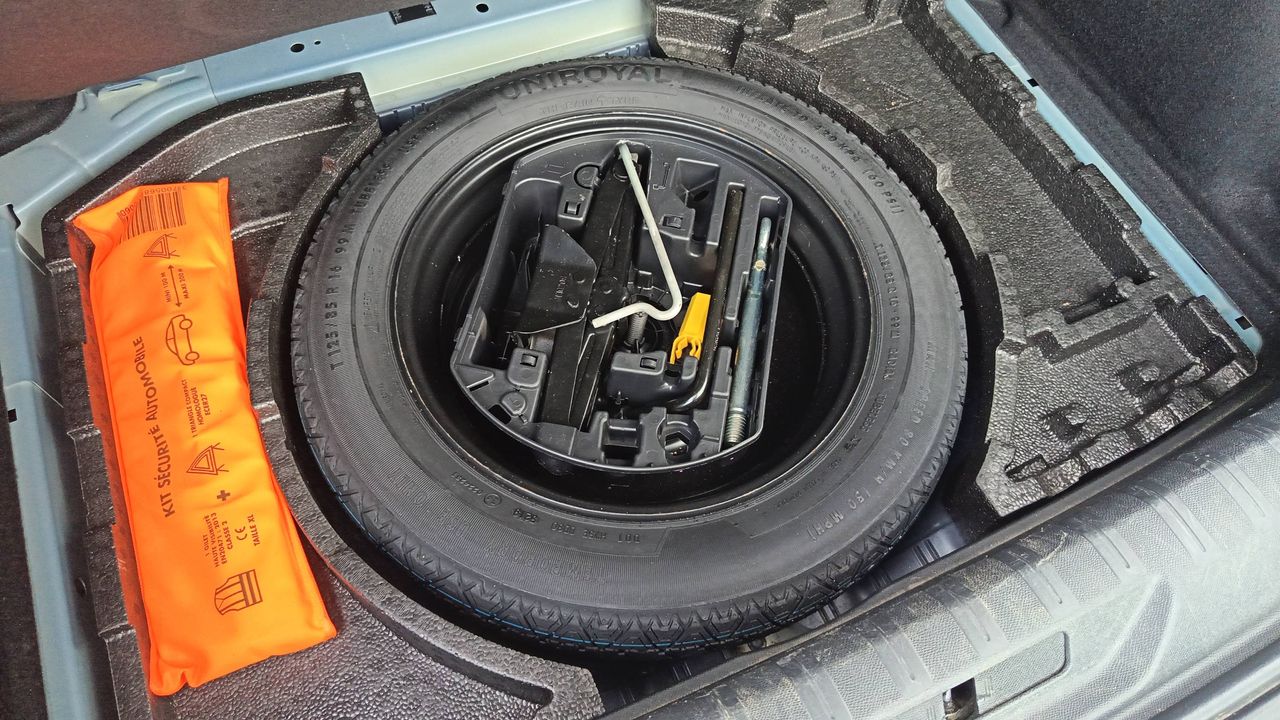 Photo de la roue de secours 1