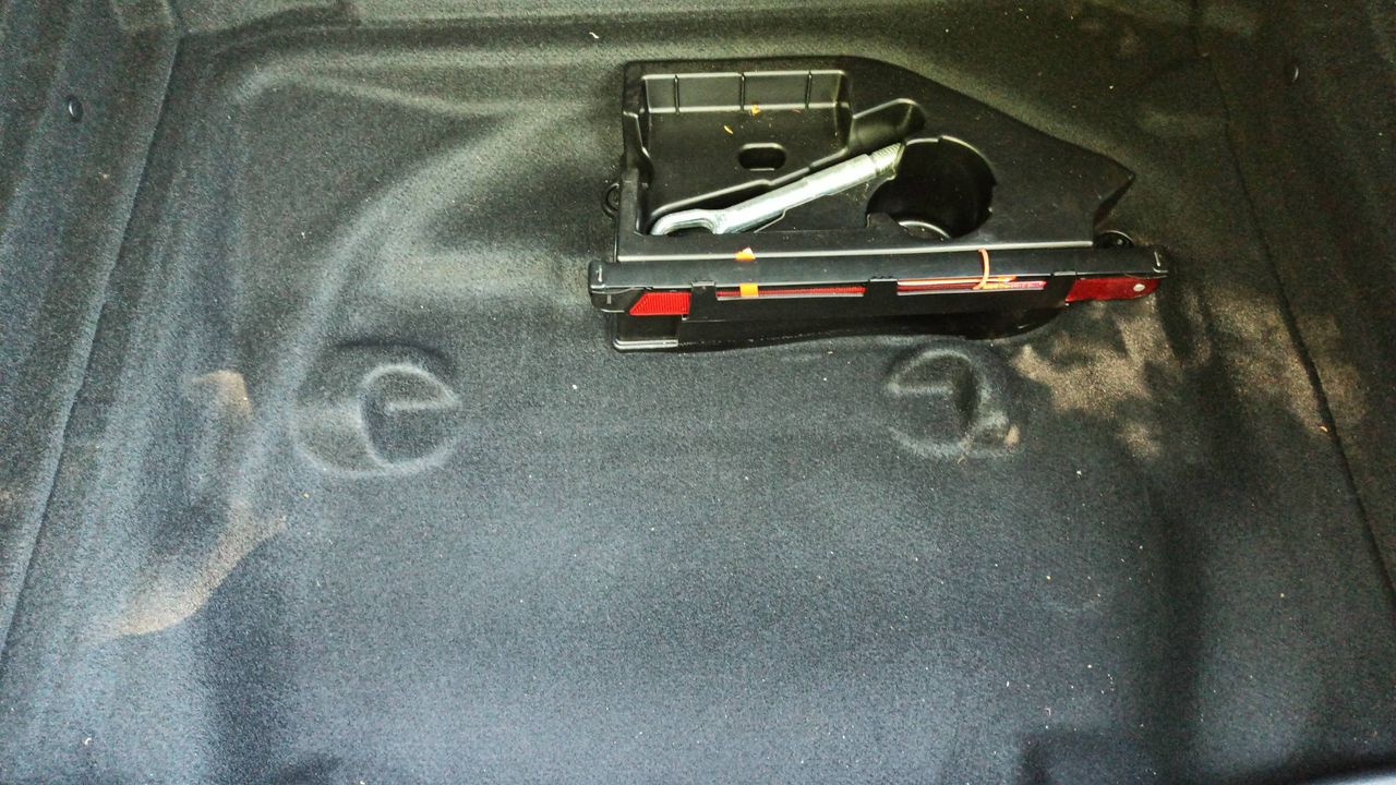 Photo de la roue de secours 1