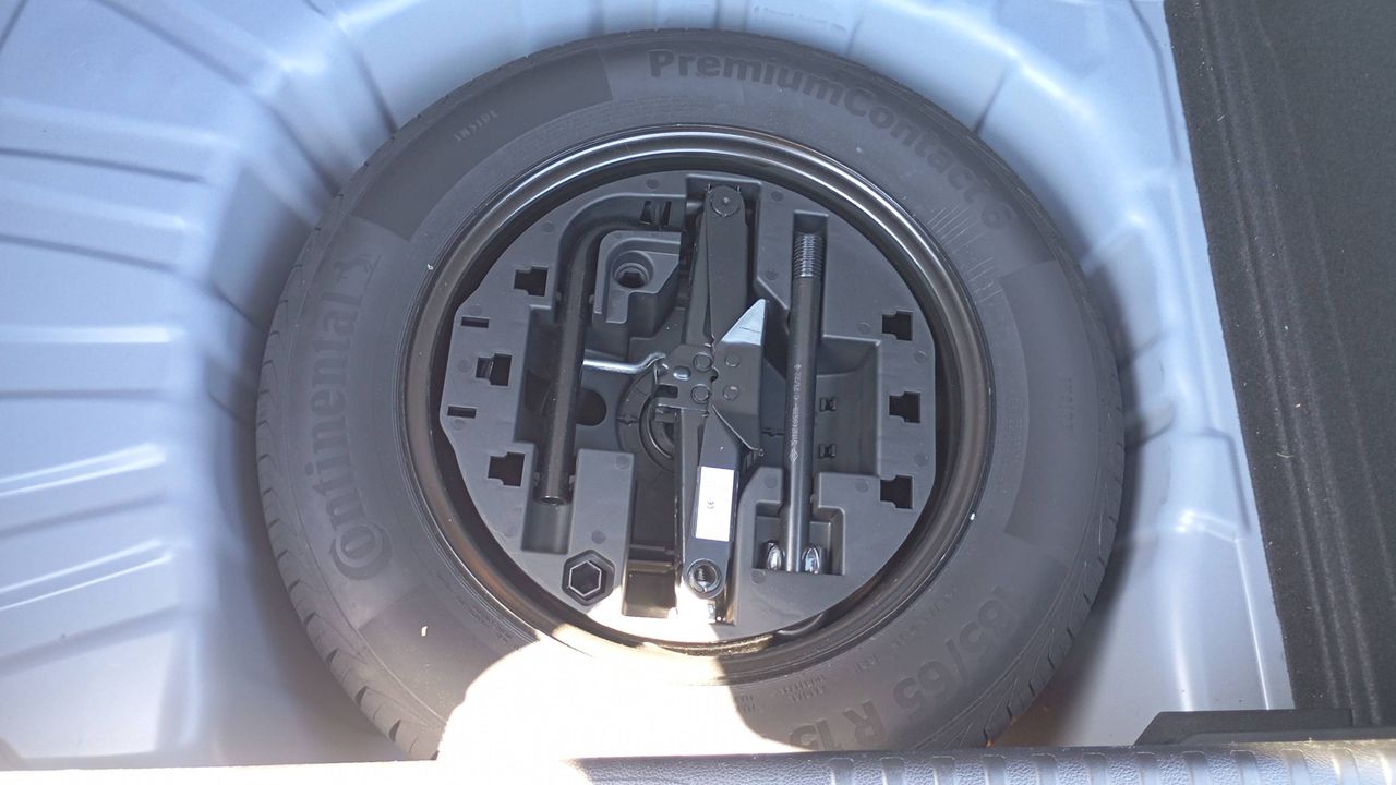 Photo de la roue de secours 1