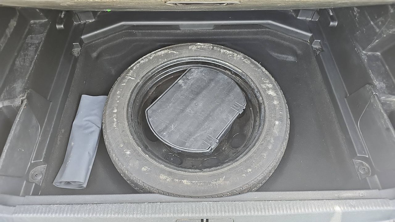 Photo de la roue de secours 1