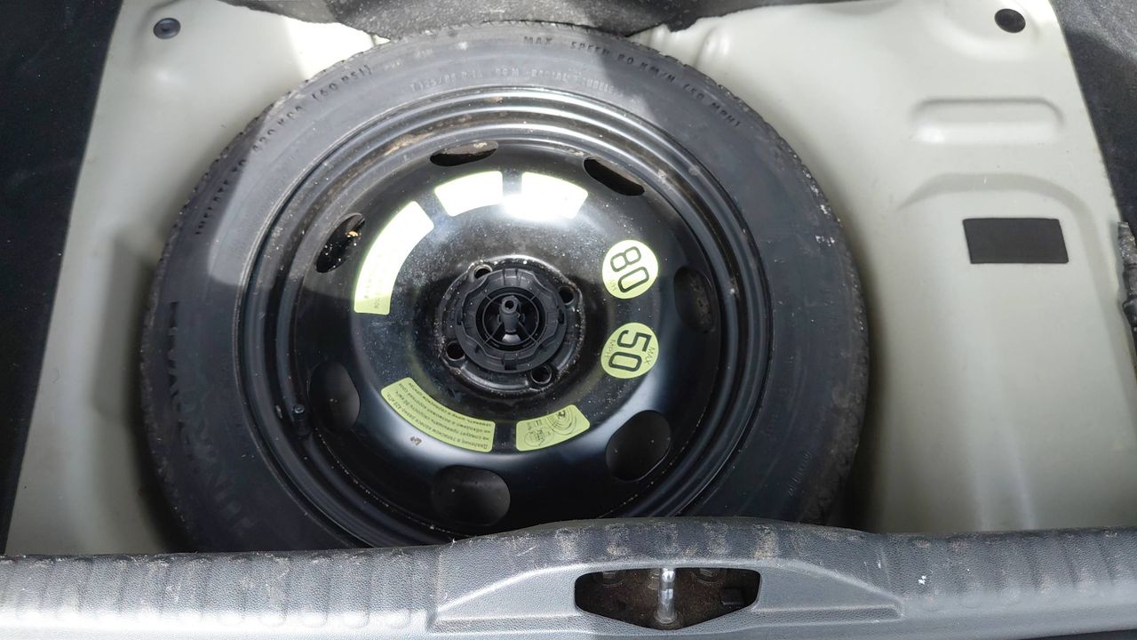 Photo de la roue de secours 1